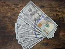 REAL $100 CASH Money - One Hundred Dollar Bill USD  lightly circulated