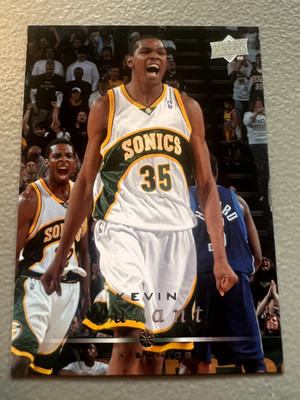 QTY: 2008-09 Upper Deck - Kevin Durant ( Seattle Supersonics ) #177