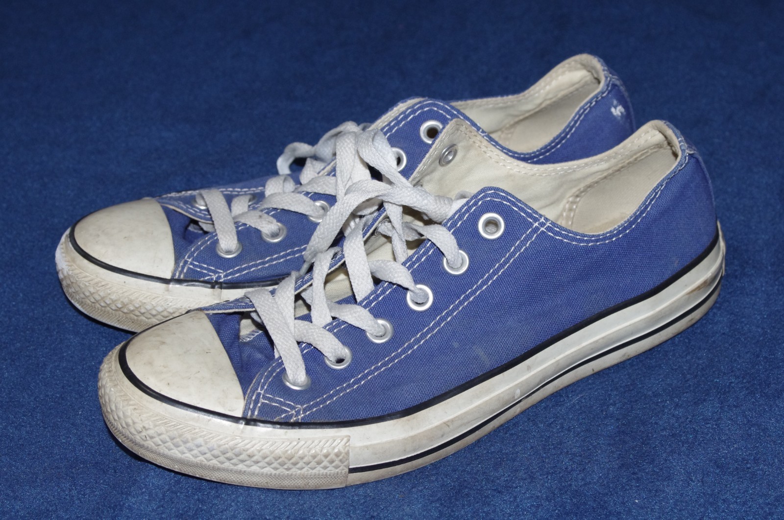 Vtg Converse Chuck Taylor All-Star Sneakers Shoes 7 Men 9 Women Royal Blue GUC
