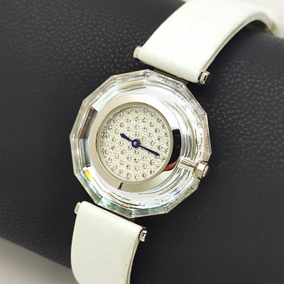 Swarovski Uhr - Crystal in Time - Glaslünette - Swiss Made - Damenuhr