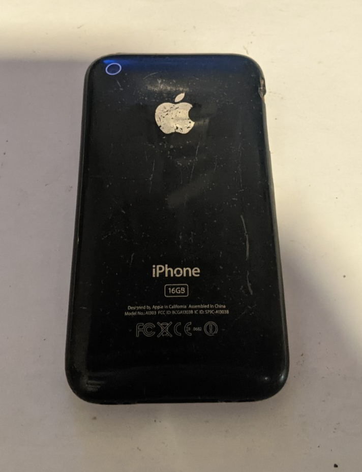 Apple iPhone 3GS (16GB) (A1303) - Black (AT&T) SEE DESCRIPTION