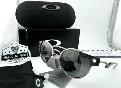 OAKLEY DEADBOLT SATIN CHROME WITH PRIZM BLACK SUNGLASSES OO6046-01 RARE NEW