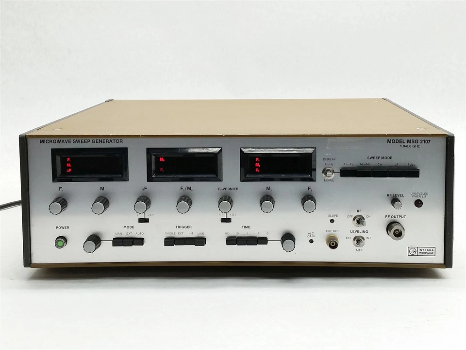 INTEGRA MICROWAVE MSG 2107 RF SIGNAL SWEEP GENERATOR 1.0-8.0 GHZ MSG2107 PARTS - Image 2 of 4