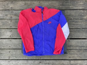 nike throwback windbreaker