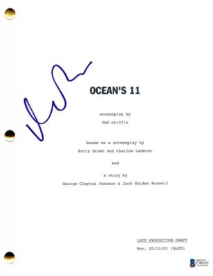 MATT DAMON SIGNED OCEANS ELEVEN FULL SCRIPT AUTHENTIC AUTOGRAPH BECKETT