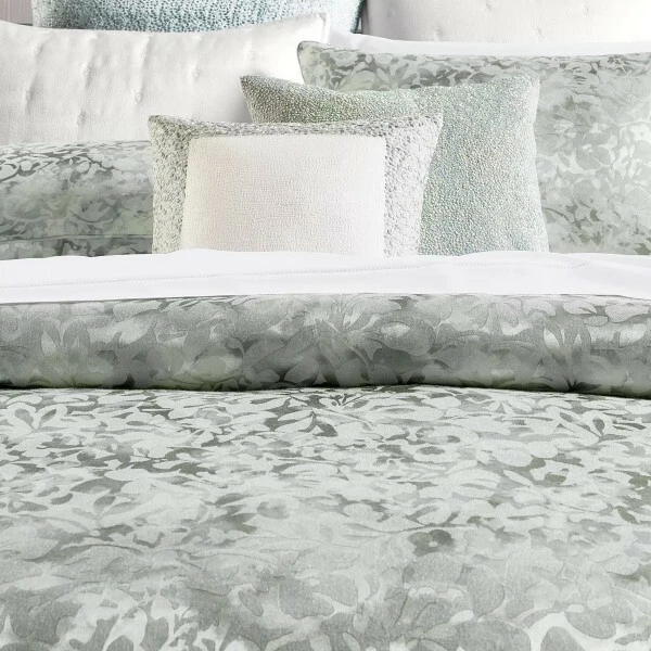 $230 Hudson Park Collection Aster cuentas y alambre de piano almohada 18" x 18" Foto 2 de 4