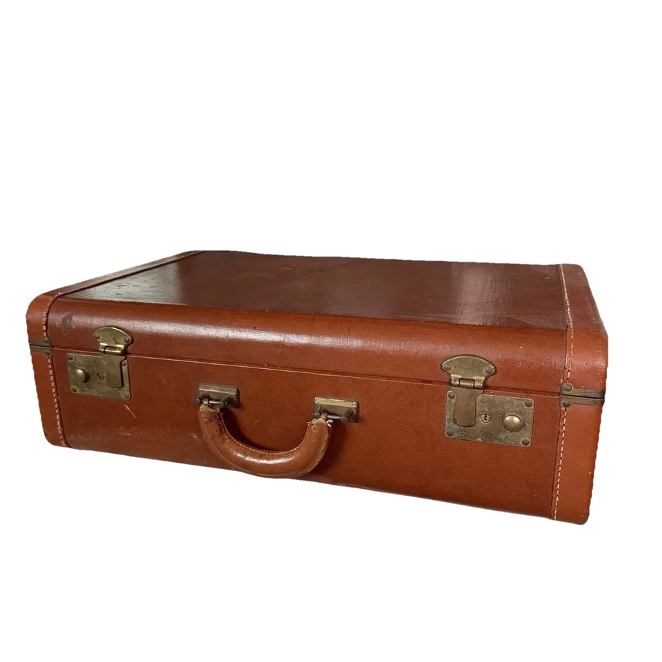 2 Vintage Leather Suitcases - Wedding Card Box or Boho / Rustic Home Decor - Image 4 of 4