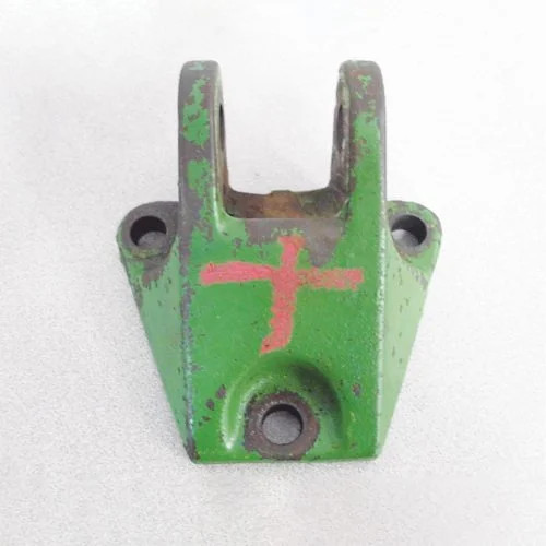 Used Top Link Bracket fits John Deere 1020 2020 2030 2040 2355 2555 2040 T21685