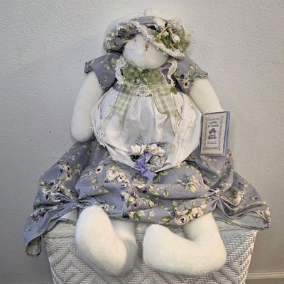 VTG Bunnies By The Bay Miss May Flower Floral Easter Spring Break The Cycle 