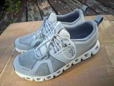 On Cloud 5 Terry Gray Running Shoes. Gently U...