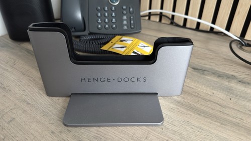 Henge Docks Horizontal Docking Station For 13” MacBook Pro - Bild 2 von 4