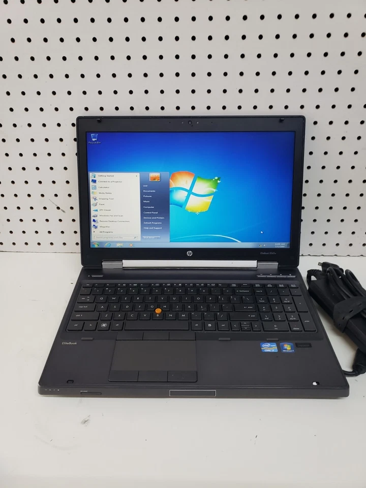 HP Elitebook 8560w 15.5" FHD Intel i7-2820QM 2.30GHz 32GB DDR3 480GB SSD  - Image 3 of 4