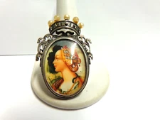 silver Portrait hd painted pin/p portrait lady/crown pearls  sz 1 3/4 in wgt8g