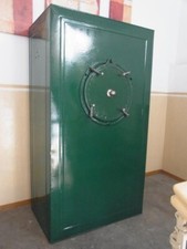 Blechschrank "Zitadelle" Bauhaus  Dt. Reichspatent Fa. Hartwig, 1933