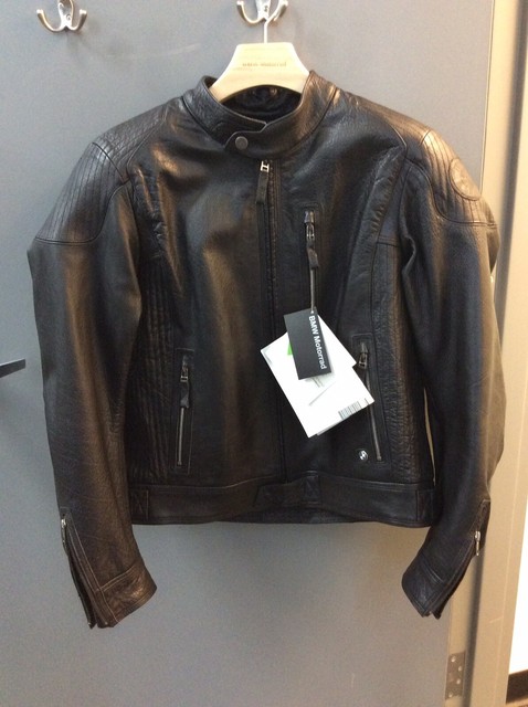 Bmw black leather