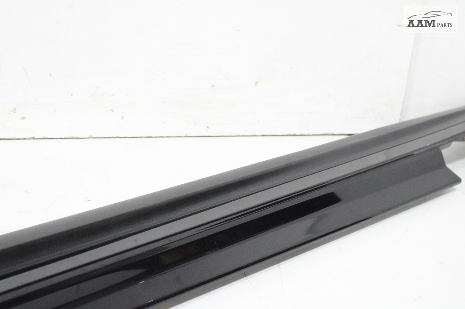 2014-2021 MASERATI GHIBLI ROCKER SKIRT PANEL LEFT MOLDING NERO RIBELLE MICA OEM