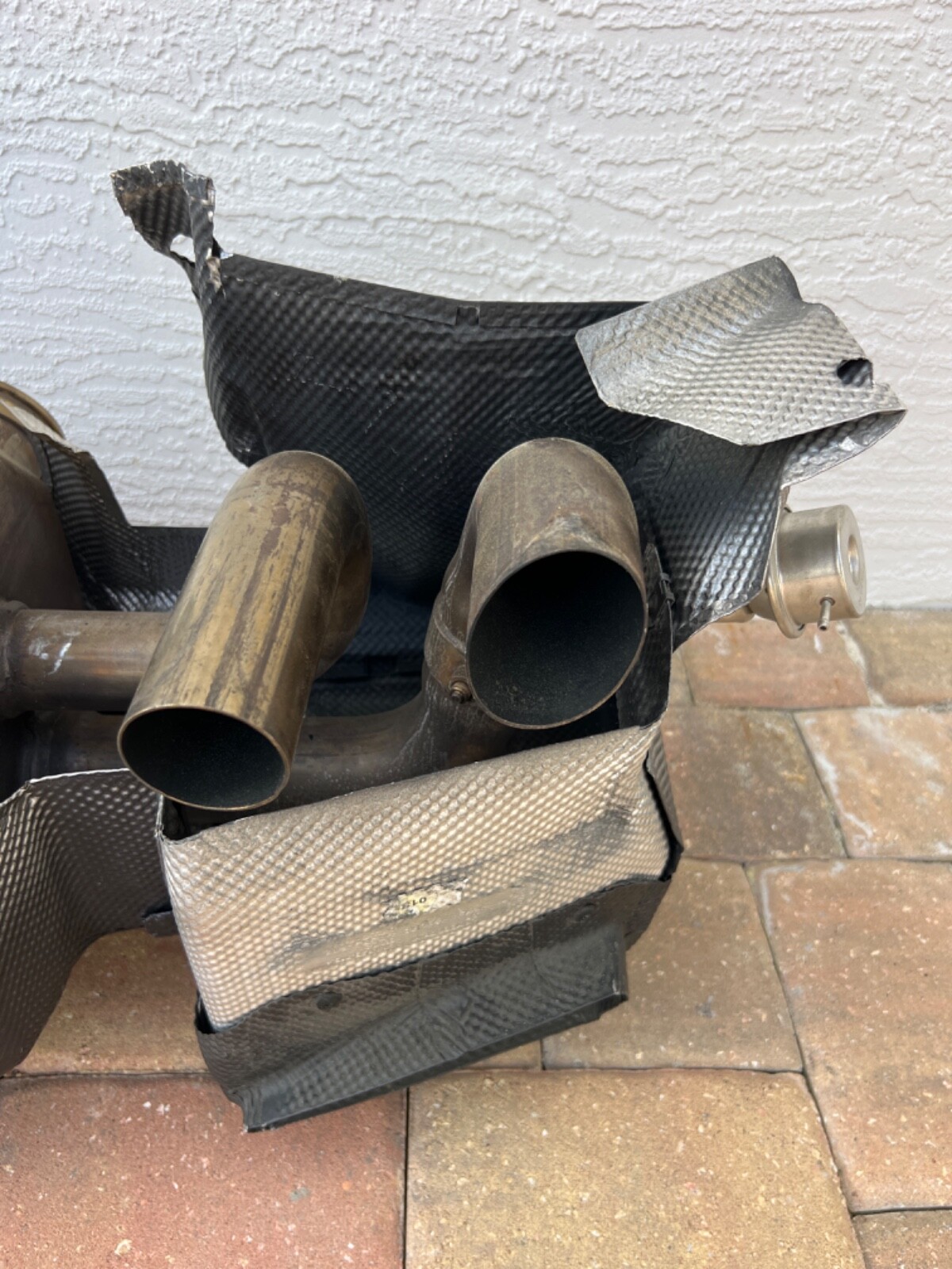 2013 OEM LAMBORGHINI GALLARDO LP-560 - 4 EXHAUST MUFFLER OEM ONLY 20K MILES