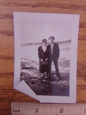 Found Vintage Photo 1930s Dapper Man in Hat and Attractive Woman Niagra 229