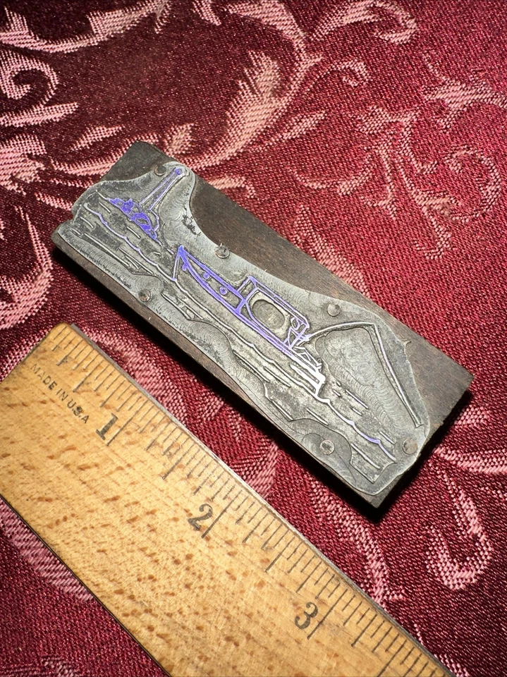 Printing Block “ Man Fishing from Boat “ Lighthouse in Background! Nice Image! - Image 2 of 4