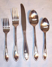 60 Pc WALLACE AMERICAN TRADITION 18/10 Table Place Setting Knife Fork Spoon Set,