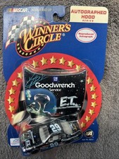 Winner's Circle 2002 Kevin Harvick 29 GM Goodwrench Action E.T. 1/64 w/hood