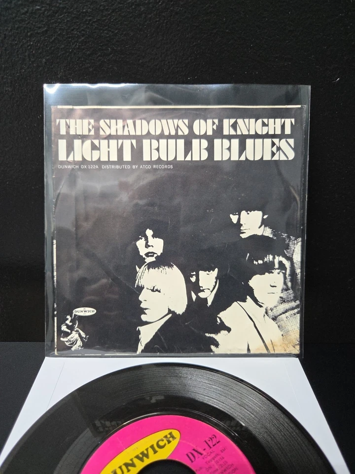 Виниловая лампочка The Shadows Of Knight Light Bulb Blues 45 об/мин 1966 1-й выпуск с чехлом очень хорошее состояние - Изображение 2 из 4