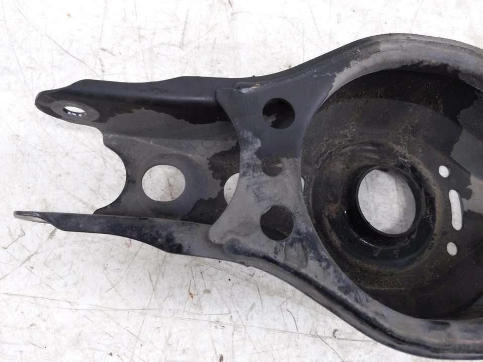 Brazo de control del asiento trasero con resorte del conductor Toyota Prius Prime 2017-2022 48730-47010 Foto 2 de 4