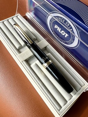 筆記具 PILOT 18K 750 Pilot Elite Black Fountain Pen 18K-750 SF Nib – Vintage Japanese
