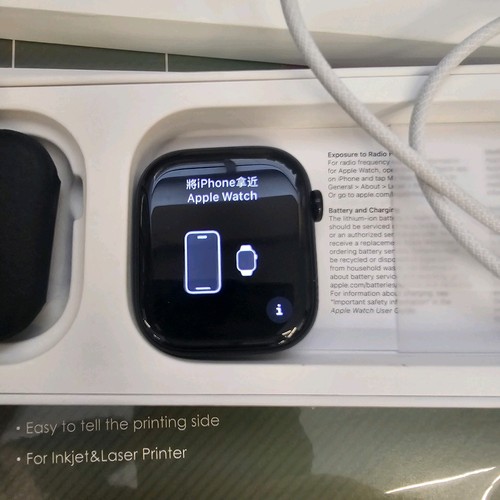 DAMAGE TO BACK Apple Watch Series 10 46mm Cellular Jet Black w/ S/M MWY33LW/A