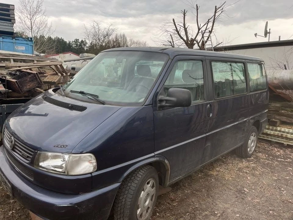VW t4 Multivan Classic 2,5 TDI - Bild 4 von 4