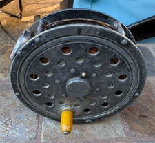 1930's Pflueger Medalist 1496 Fly Reel Pillars Round Guide Bakelite Handle 1396