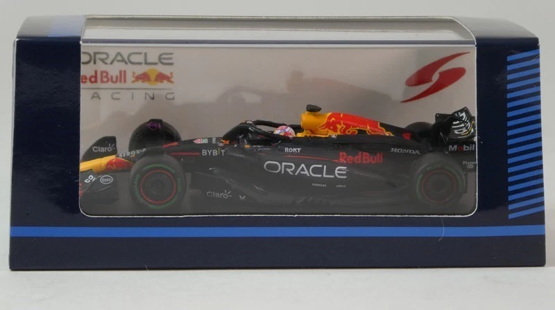 Spark Red Bull Oracle RB20 #1 Verstappen World Champion 2024 Brazilian 1/64 Y411 - Immagine 3 di 3