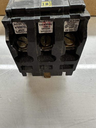 SQUARE D QOB350 Bolt On Circuit Breaker 3 Pole 50 Amp 240V 10kA - Picture 3 of 5