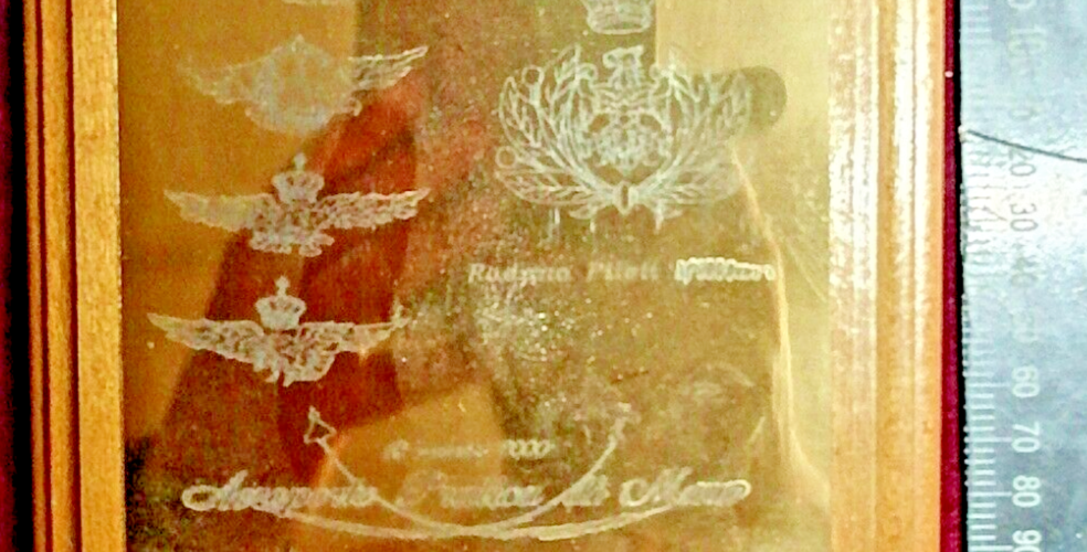 Foto 2 di 2