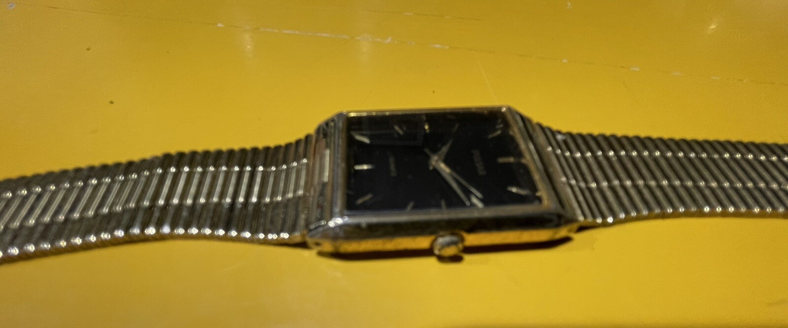 Mens Rectangular Watch - image 2