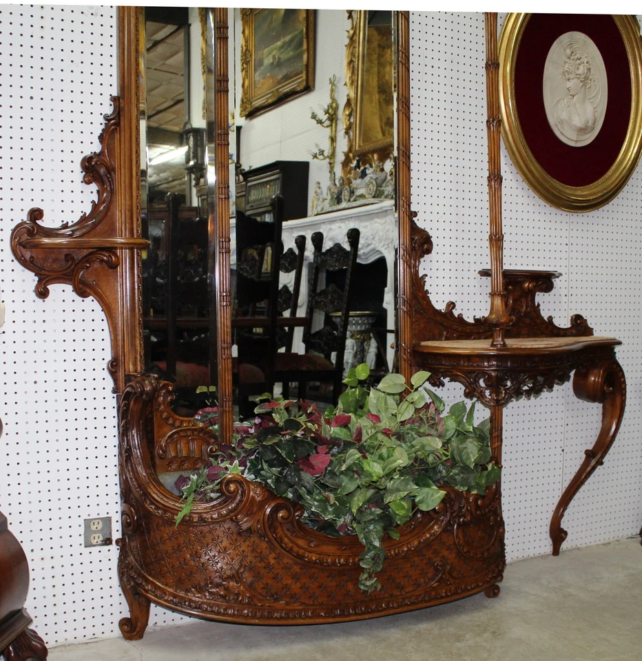 古董法国路易十五 10 英尺 8 英寸核桃树镜花卉入口 Etagere 1870 — 第 4/4 张图片