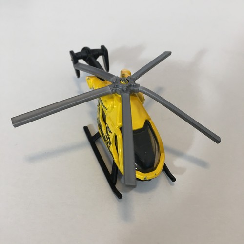 2009 Matchbox Sky Busters Metal AirBlade Air Taxi Yellow - Picture 4 of 8