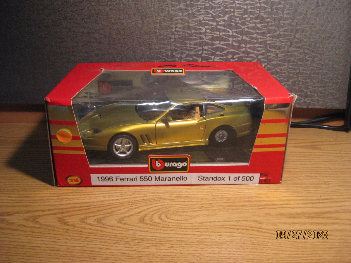 1/18 1996 FERRARI 550 MARANELLO IN GOLD BY BURAGO # 3354S (RARE