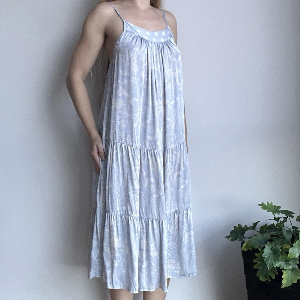 Vestido midi de seda floral azul y blanco pequeño Papinelle x Karen Walker para mujer Foto 3 de 4