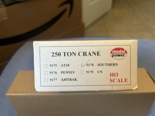 MODEL POWER 9178 Train Ho Wagon grue 250 Ton crane Southern D-6 - Picture 2 of 9