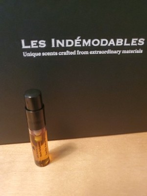 Les Indemodables Vanille Havane Eau De Parfum 3ml/0.1oz Sample Spray New!