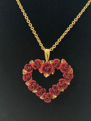 Danbury Mint Rose Necklace Danbury Mint Diamonds Dozen Roses