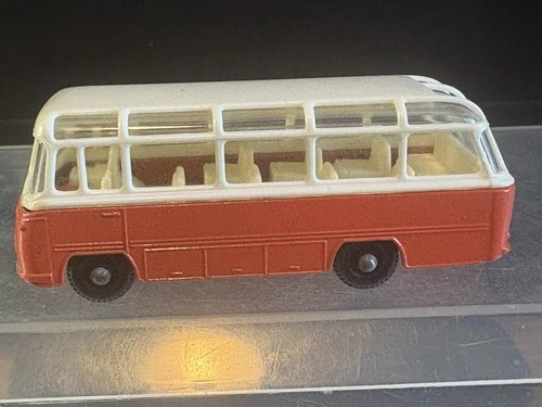 MATCHBOX LESNEY ENGLAND #68 MERCEDES COACH EXCELLENT CONDITION HTF L-16A