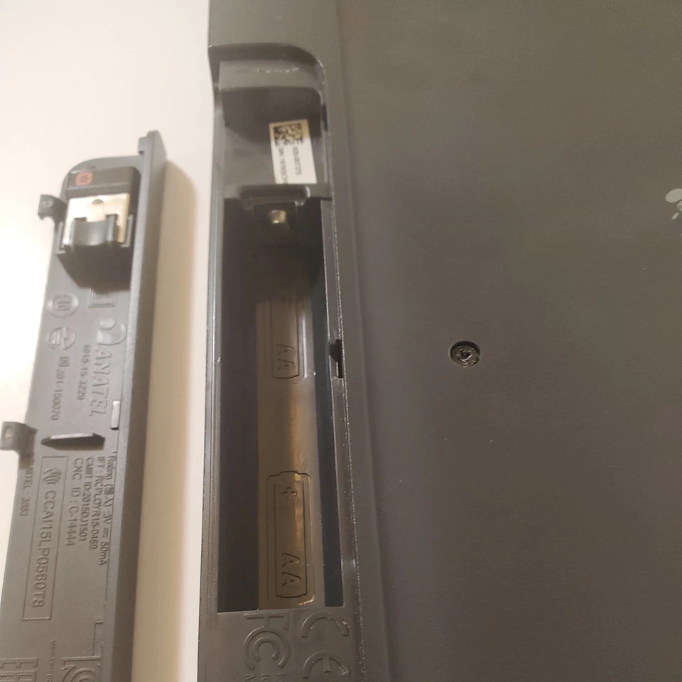 Teclado inalámbrico Logitech K400 Plus para PC/TV/Portátil con receptor Touchpad Plus Foto 4 de 4