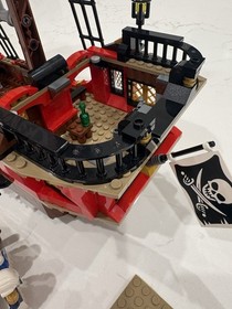 LEGO Pirates: The Brick Bounty (70413) - 100% Complete with Minifigs/Manual