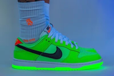 Size 8.5 - Nike Dunk Low Glow in the Dark 2023