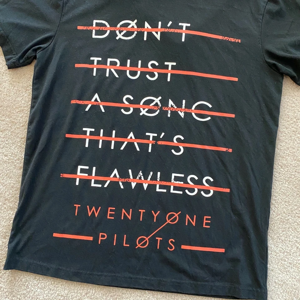 Camiseta HOTCIAL S Twenty One Pilots Don't Trust A Song That's Flawless Band casi nueva Foto 2 de 4