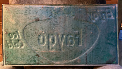 【中古】 イッツ・アップ・トゥ・エマ/ＣＤ/SIGNS-002 Vintage 1950's ENJOY FAYGO ICE COLD Embossed Metal Sign 32