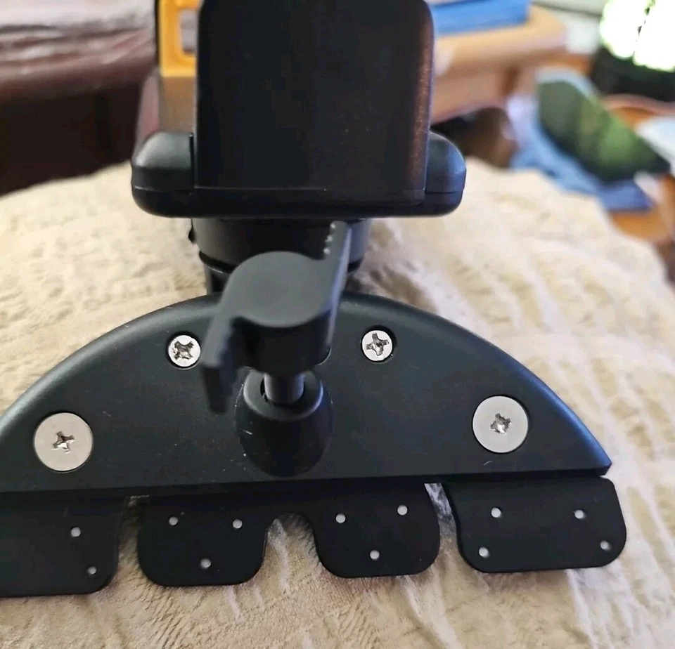 Soporte de ranura para CD de montaje en coche base giratoria agarre fuerte CD para teléfonos inteligentes Foto 2 de 4