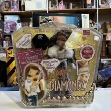 Bratz Forever Diamondz Sasha MGA Rare Diamond Keychain New in Damaged Box